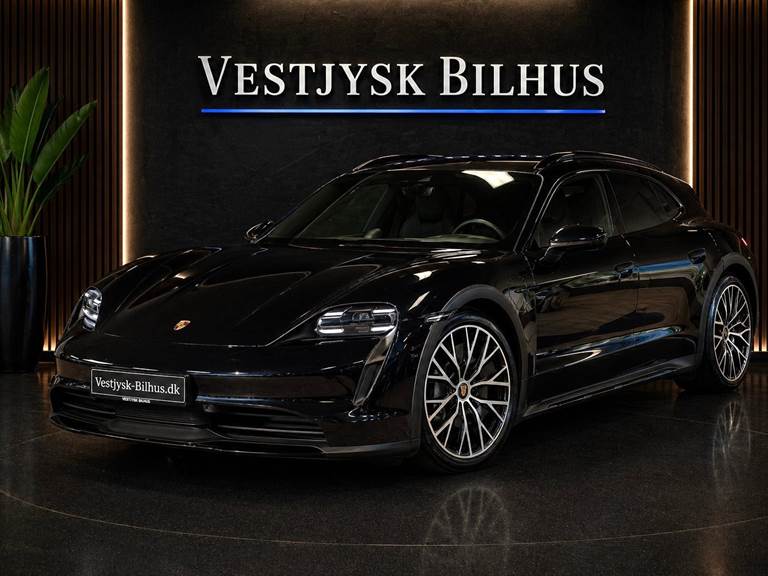 Porsche Taycan 4 Performance+ Cross Turismo