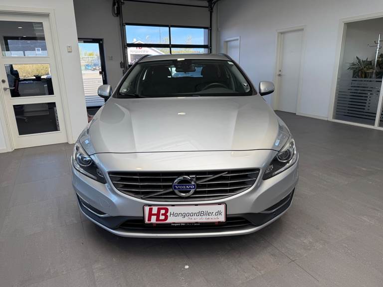 Volvo V60 2,0 D3 150 Momentum