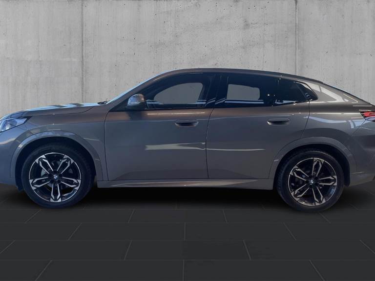 BMW iX2 eDrive20 M-Sport