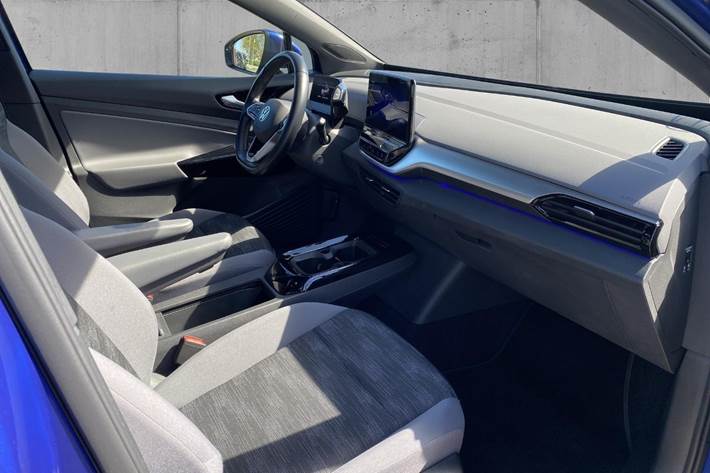 Blå VW ID.4 fra 2021