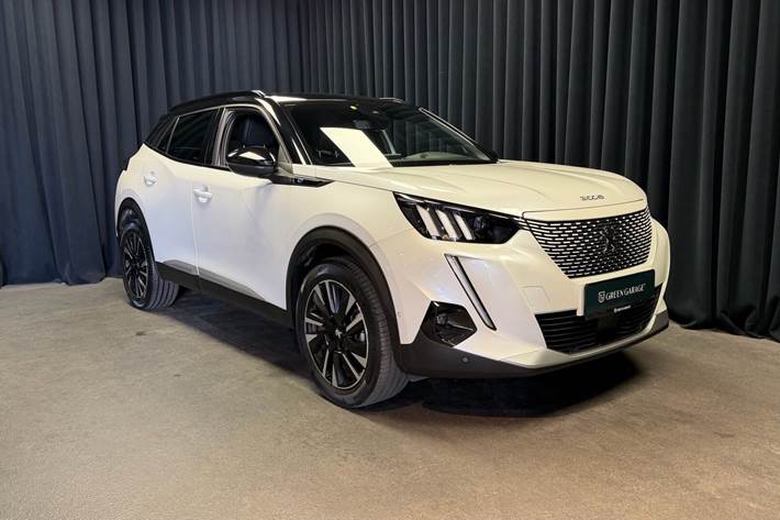 Hvid Peugeot e-2008 fra 2022