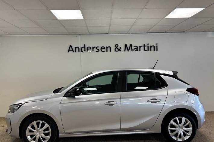 Sølv Opel Corsa fra 2024