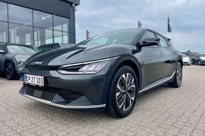 Grå Kia EV6 fra 2025