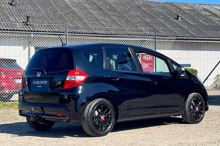 Sort Honda Jazz fra 2015