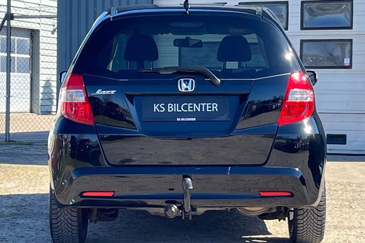 Sort Honda Jazz fra 2015