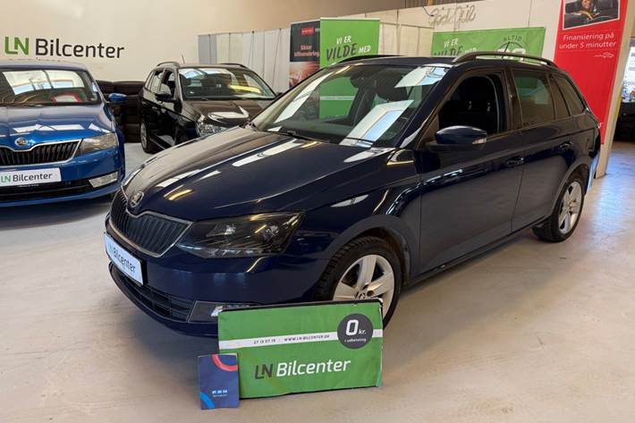 Blå Skoda Fabia fra 2018
