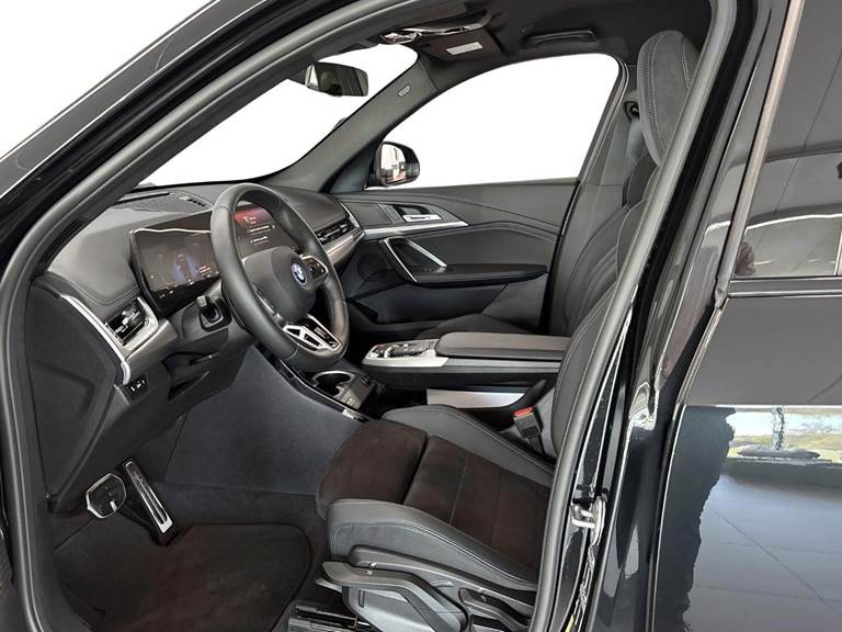 BMW iX1 xDrive30 M-Sport