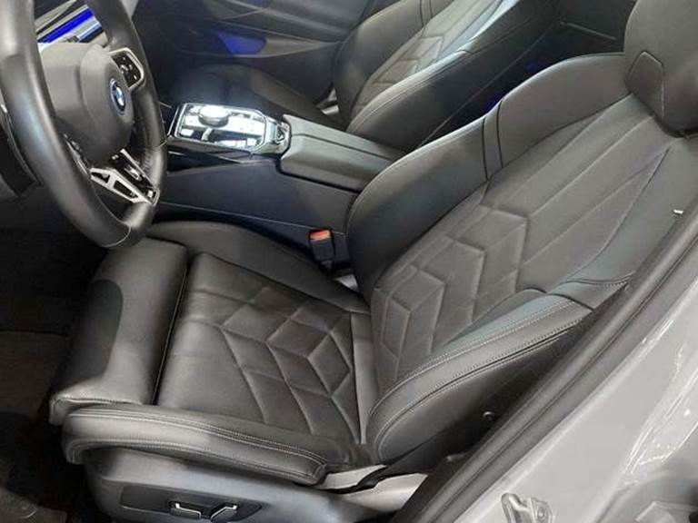 BMW i5 eDrive40 Touring M-Sport