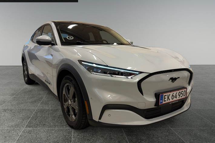 Hvid Ford Mustang Mach-E fra 2022