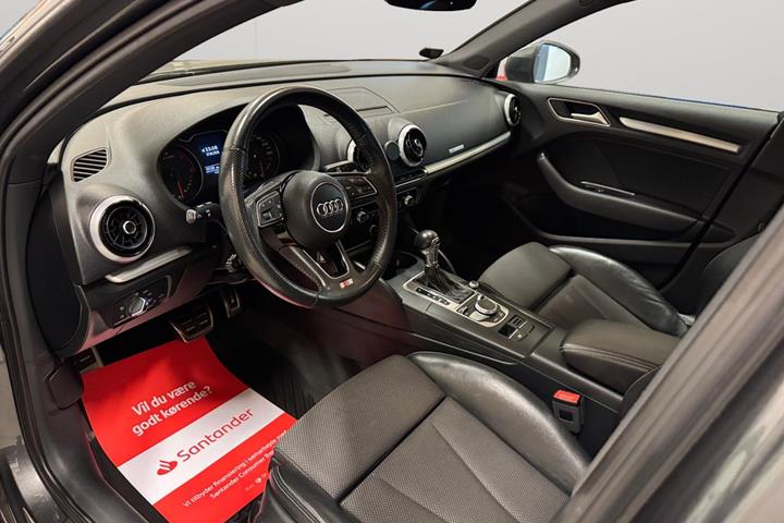 Grå Audi A3 fra 2018