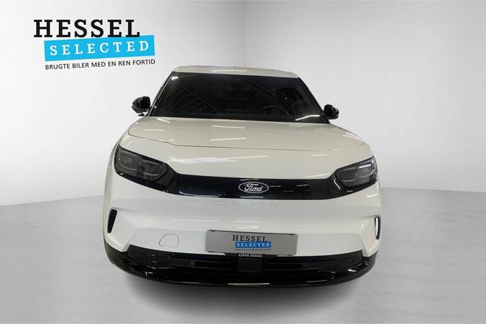 Hvid Ford Capri fra 2025