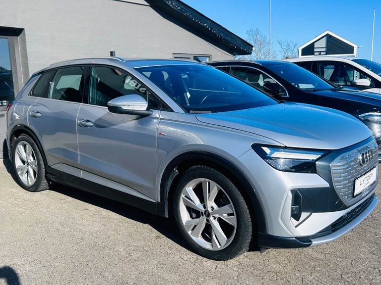 Audi Q4 e-tron 40 S-line
