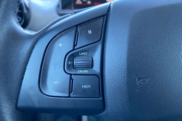 Hvid Citroën C4 Cactus fra 2019