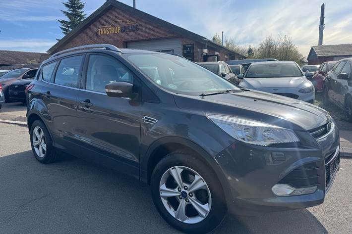 undefined Ford Kuga fra 2015
