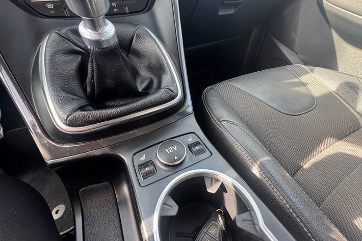 undefined Ford Kuga fra 2015
