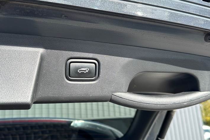 Grå Hyundai Tucson fra 2022