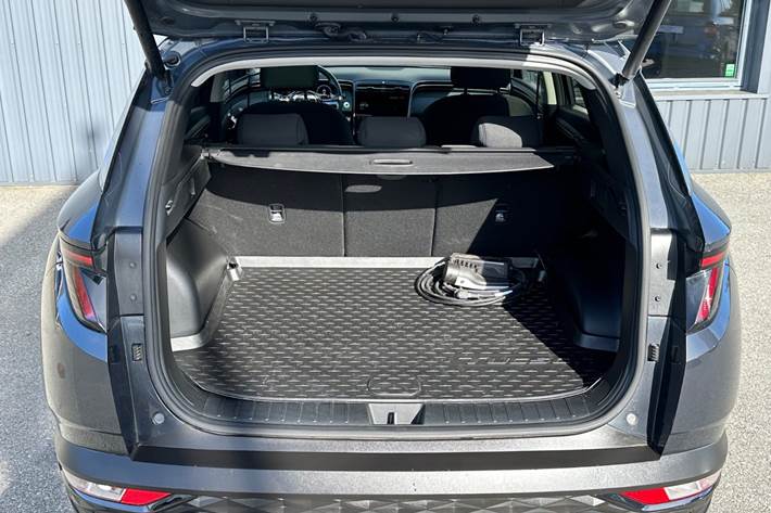 Grå Hyundai Tucson fra 2022