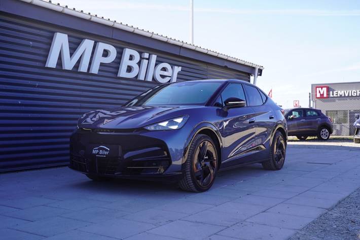 Blå Cupra Tavascan fra 2025