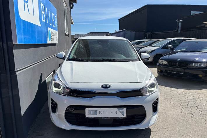 Hvid Kia Rio fra 2020