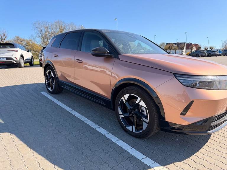 Opel Grandland-e 73 GS