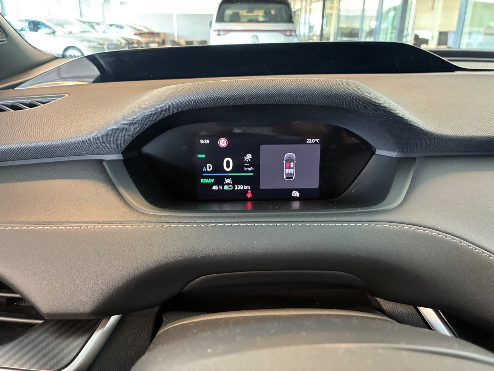 Grå Skoda Enyaq fra 2026