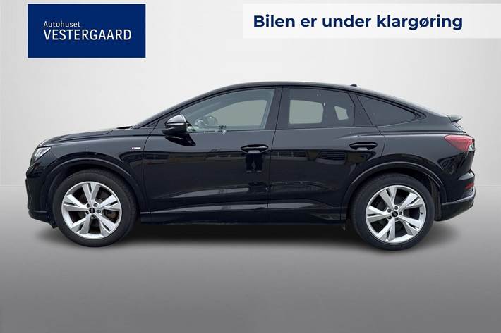 Sort Audi Q4 e-tron fra 2024