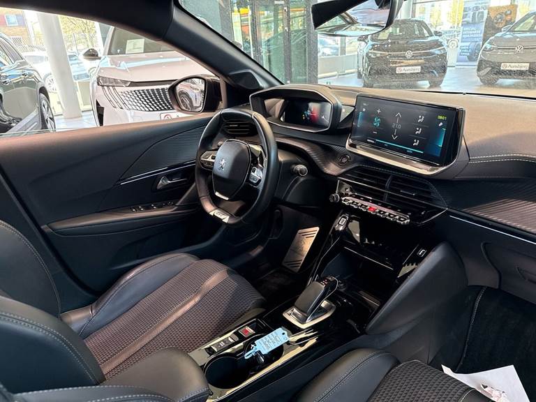 Peugeot e-208 50 GT Pack