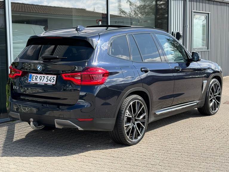 BMW iX3 Charged