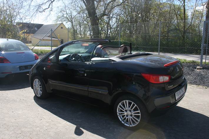 Sort Mitsubishi Colt fra 2008