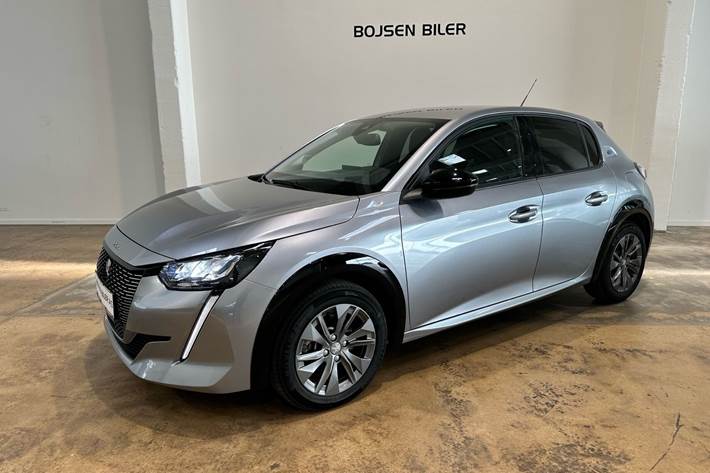 Grå Peugeot e-208 fra 2023 set udefra