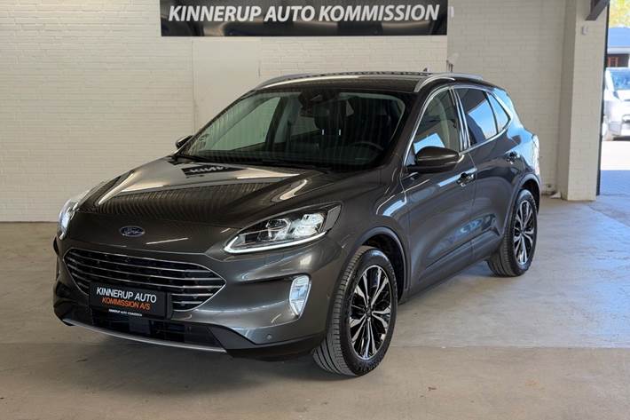 Grå Ford Kuga fra 2020