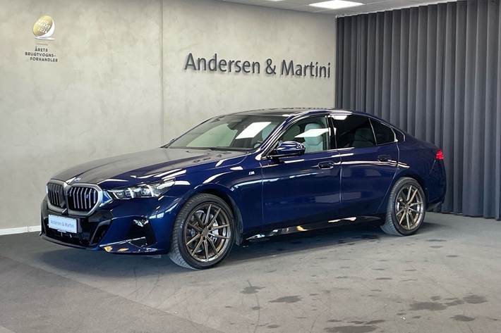 undefined BMW i5 fra 2025 set udefra