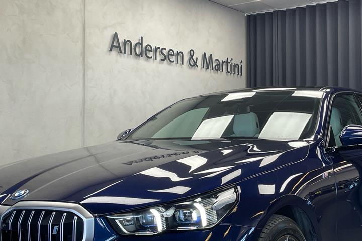 undefined BMW i5 fra 2025