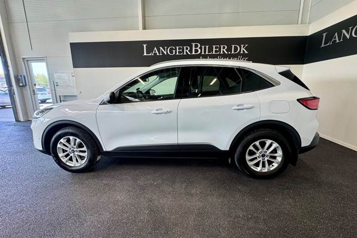 Hvid Ford Kuga fra 2023