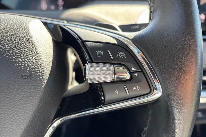 undefined Skoda Enyaq fra 2022