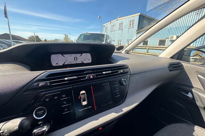 undefined Citroën Grand C4 SpaceTourer fra 2020