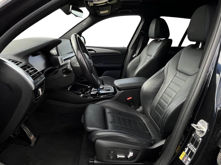 BMW iX3 Charged Plus M-Sport