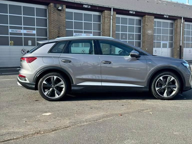 Audi Q4 e-tron 45 Progress