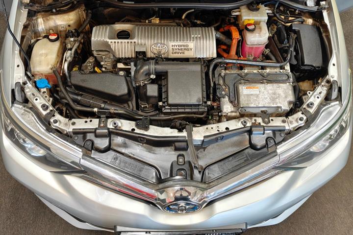 undefined Toyota Auris fra 2015
