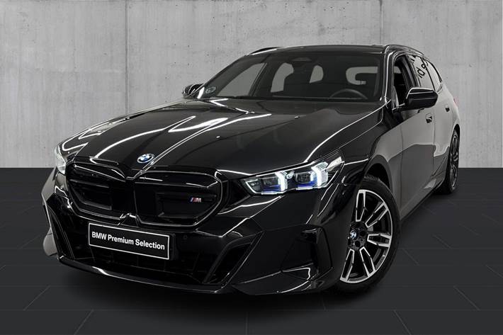 Sort BMW i5 fra 2026