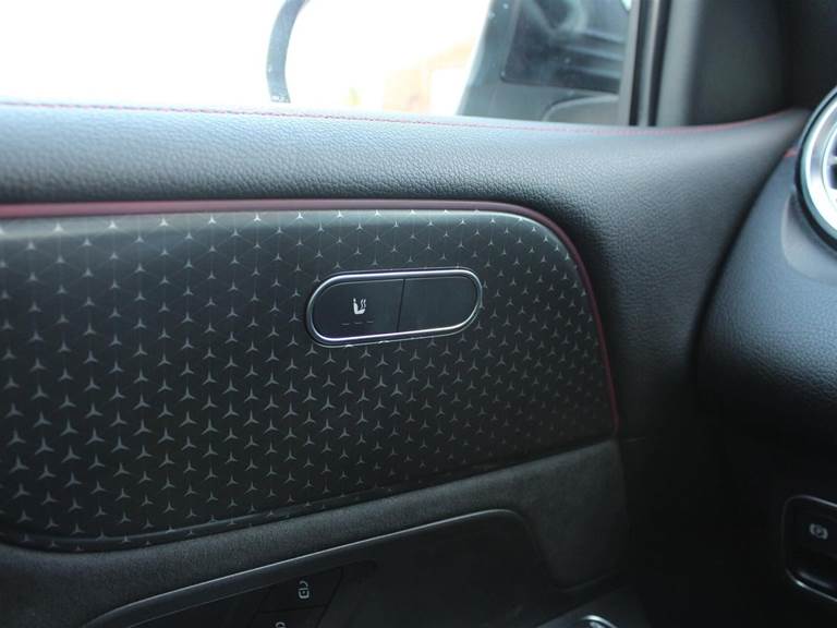 Mercedes EQB250+ AMG Advance