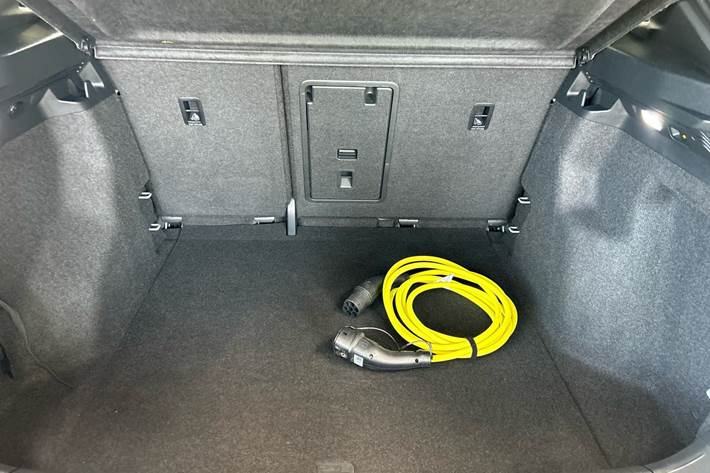 Grå VW ID.4 fra 2025