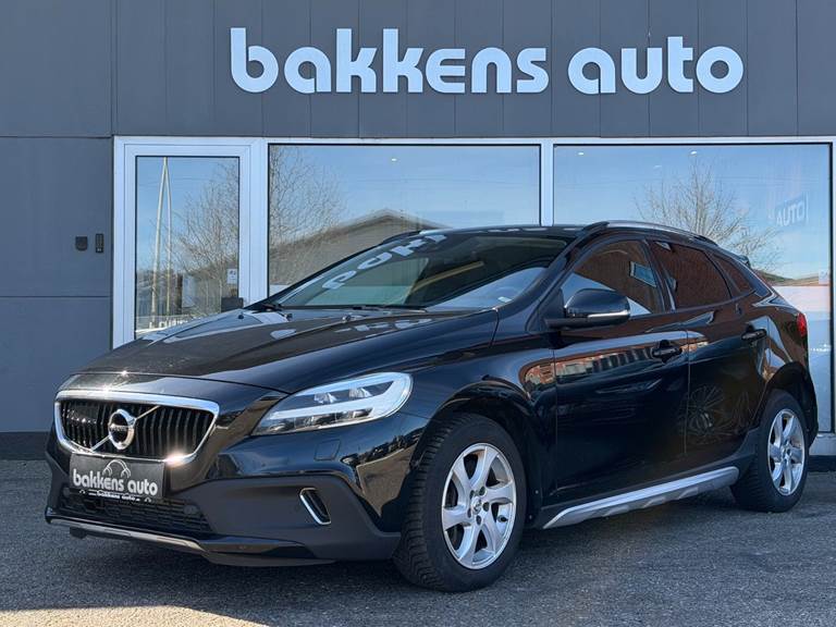 Volvo V40 CC 2,0 D3 150 Momentum aut.