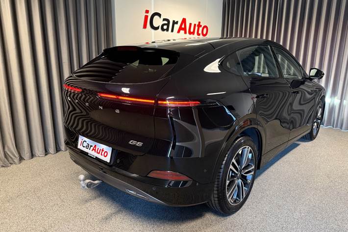Sort Xpeng G6 fra 2024