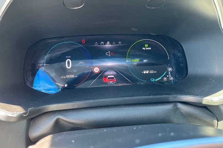 Rød Renault Captur fra 2020