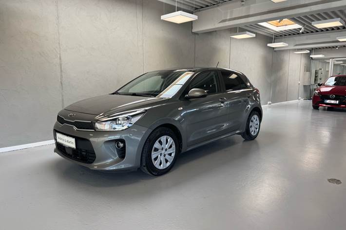 Grøn Kia Rio fra 2020