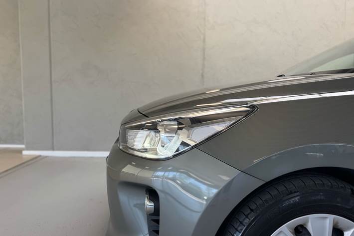 Grøn Kia Rio fra 2020