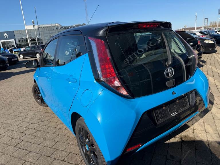 Toyota Aygo 1,0 VVT-I X-Cite 69HK 5d