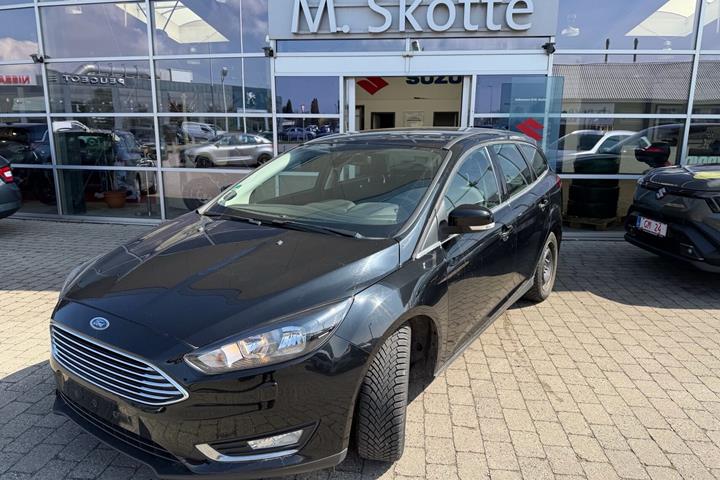 undefined Ford Focus fra 2016 set udefra