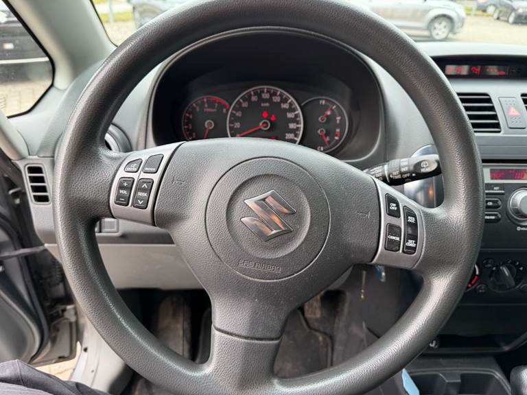 Suzuki SX4 1,6 GLS 107HK 5d